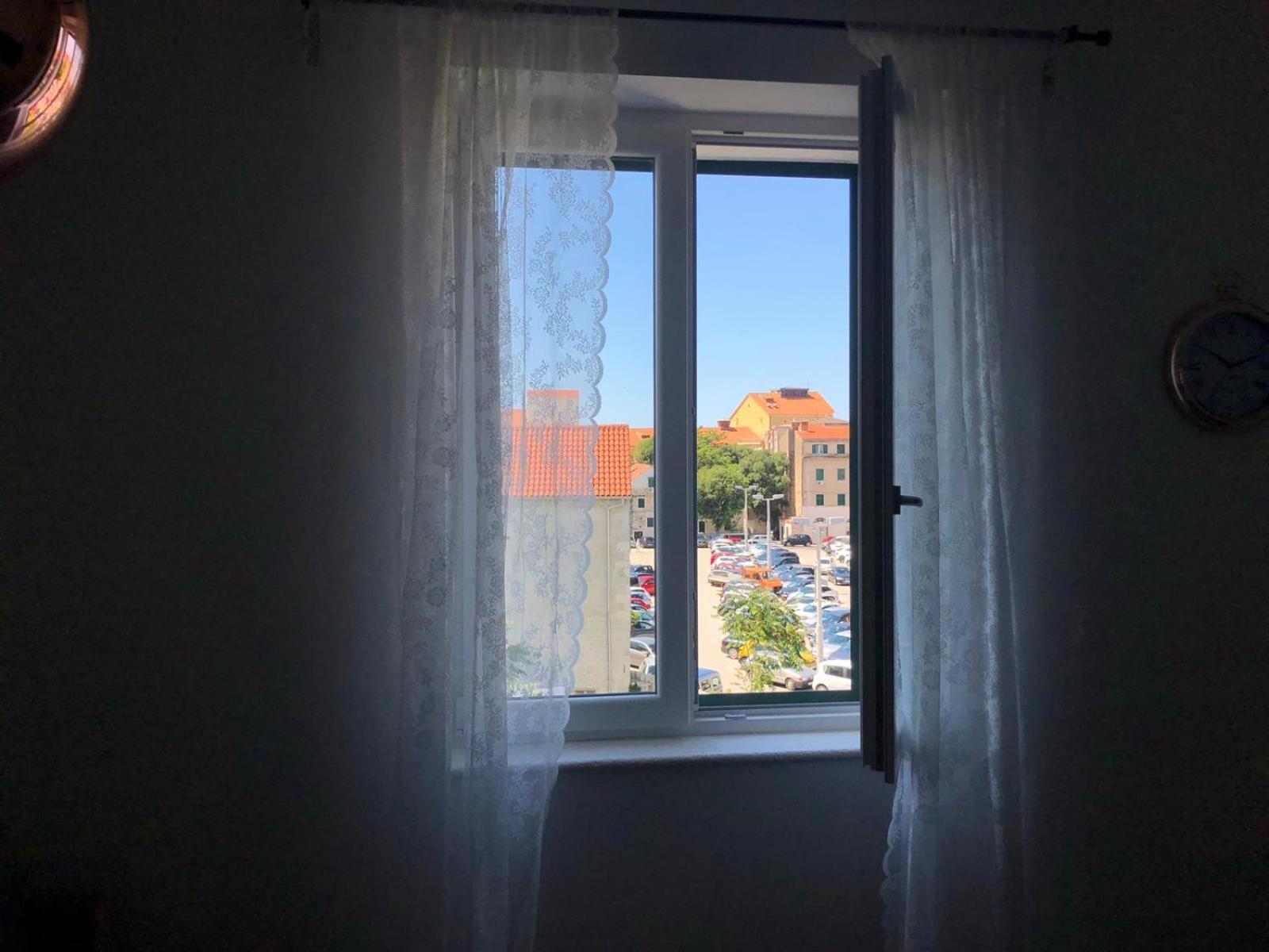 Romantic Apartment With Balcony Split Extérieur photo