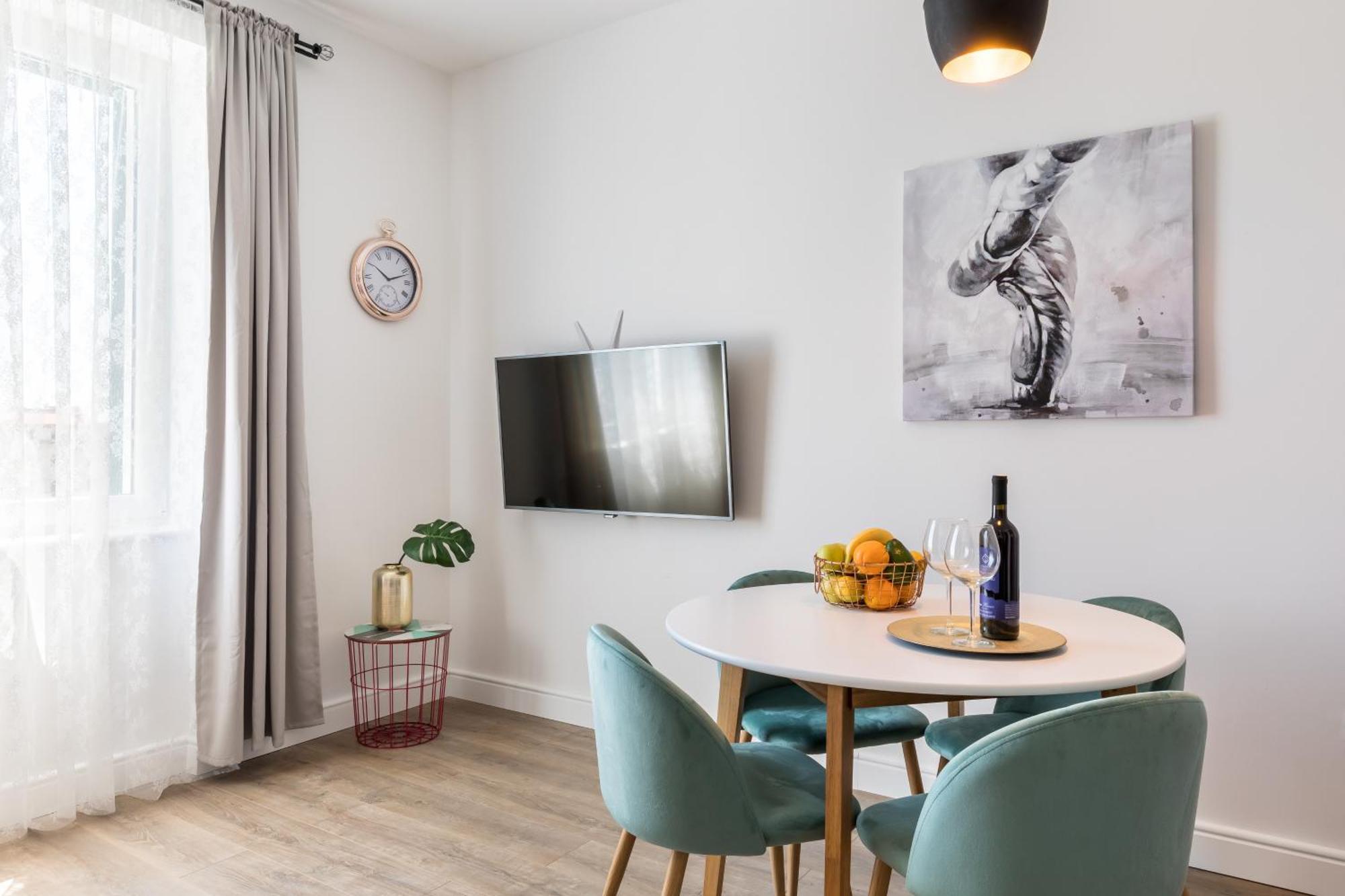 Romantic Apartment With Balcony Split Extérieur photo